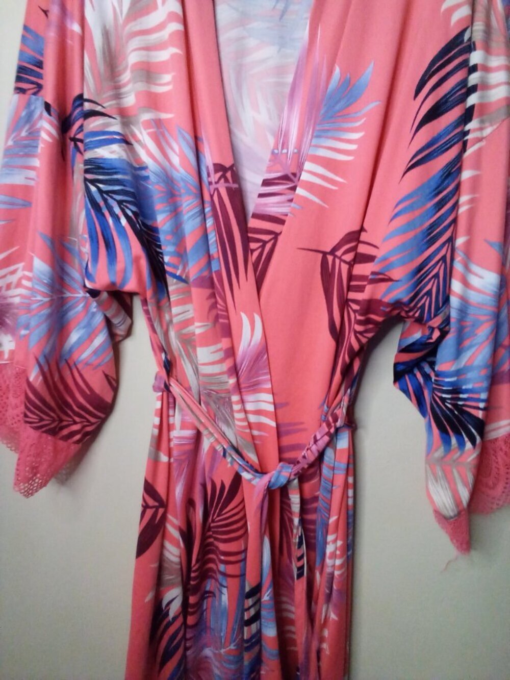 In Bloom By Jonquil Robe Women M L Tie Front Belt Short Sleeve Pattern Pink Blue - Picture 5 of 16